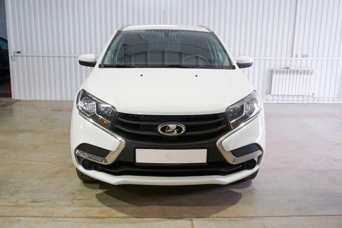 Lada Xray в Ставрополь - фото №1